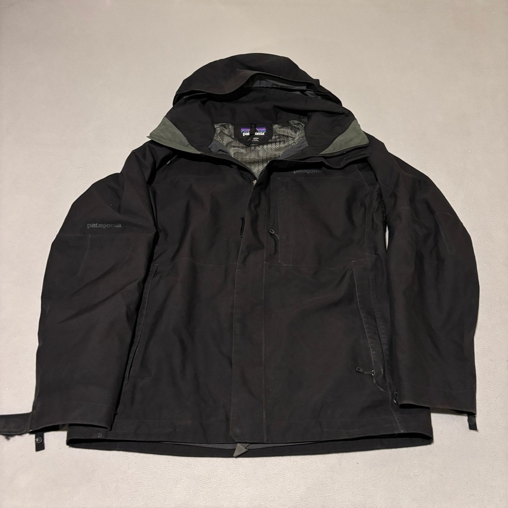 Patagonia Mens Snowshot Ski Jacket Small Black Hardshell Hooded Coat Activewear